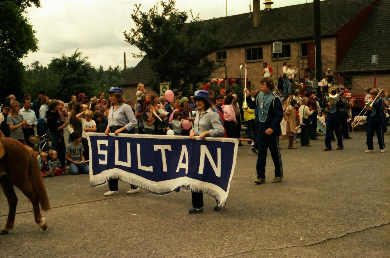 Dutch Cup Motel Sultan Luaran gambar